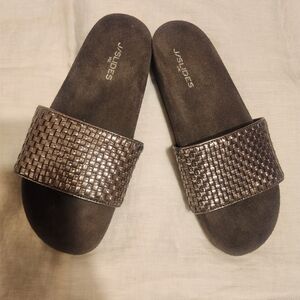 J/SLIDES Women's Silver Woven Slide Sandals 9M